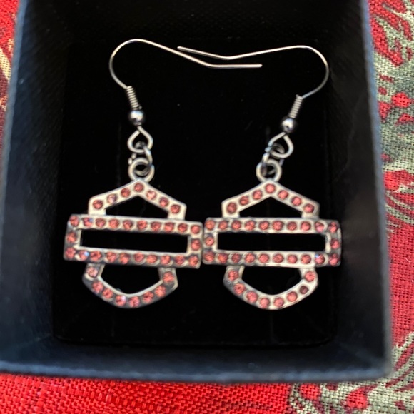 PINK Stone HD Set Earrings/Necklace Set - Picture 2 of 3